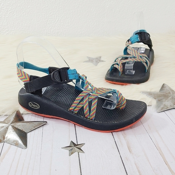 CHACO Women's ZX/2 Yampa Sandals, Fiesta Rainbow, size 8 - Picture 1 of 6